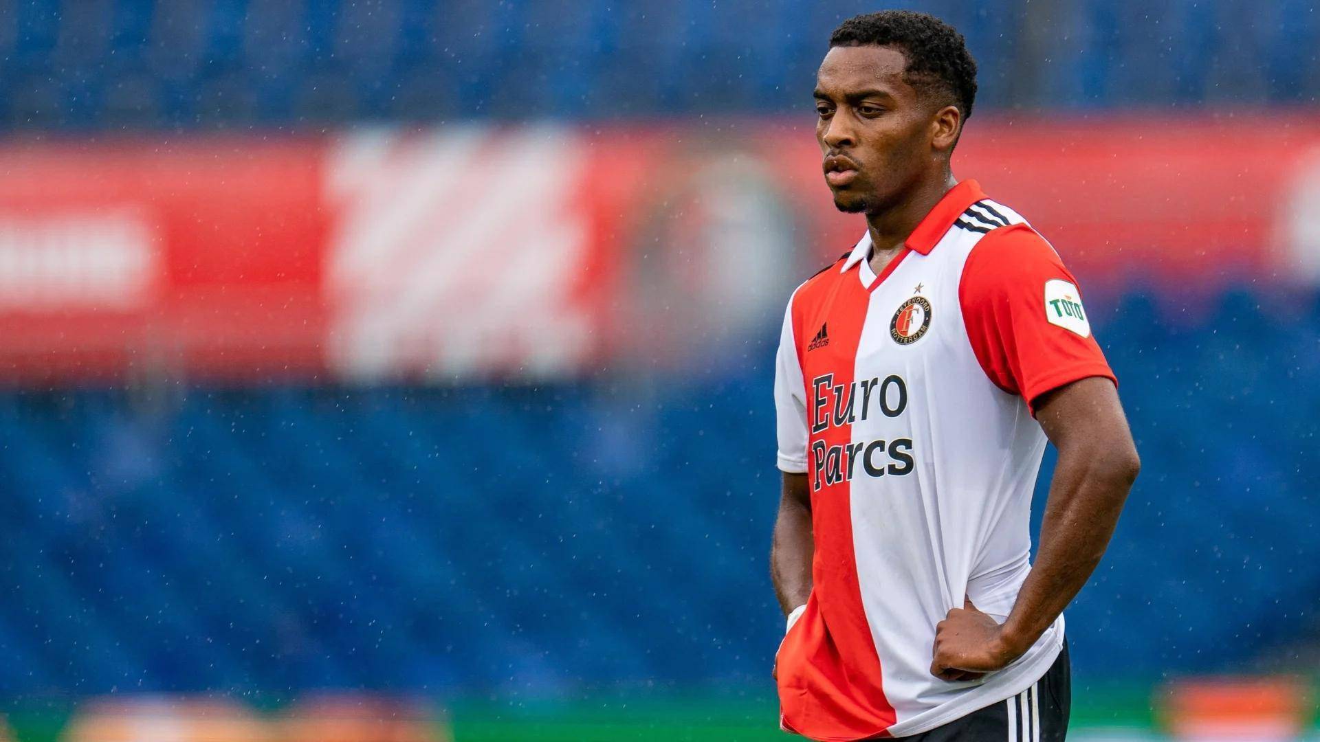 竞技宝登录包含瓦伦西亚训练开放日；清晨造点机会引欢呼；荷甲在即；赛程密集仍需轮换的词条