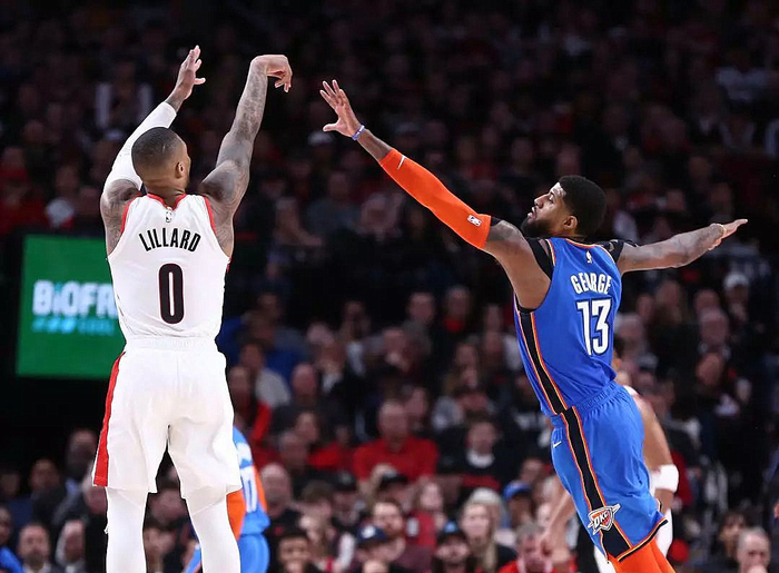 包含上海久事内部会议纪要流出：赛前绝杀压哨，NBA季后赛使命明确，赛程密集仍需轮换的词条